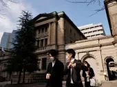 تضعیف ین پس از عدم تغییر سیاست ها از سوی بانک مرکزی ژاپن 